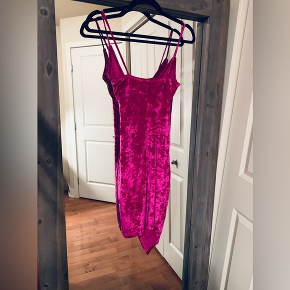 Velvet mini dress - Picture 3 of 3